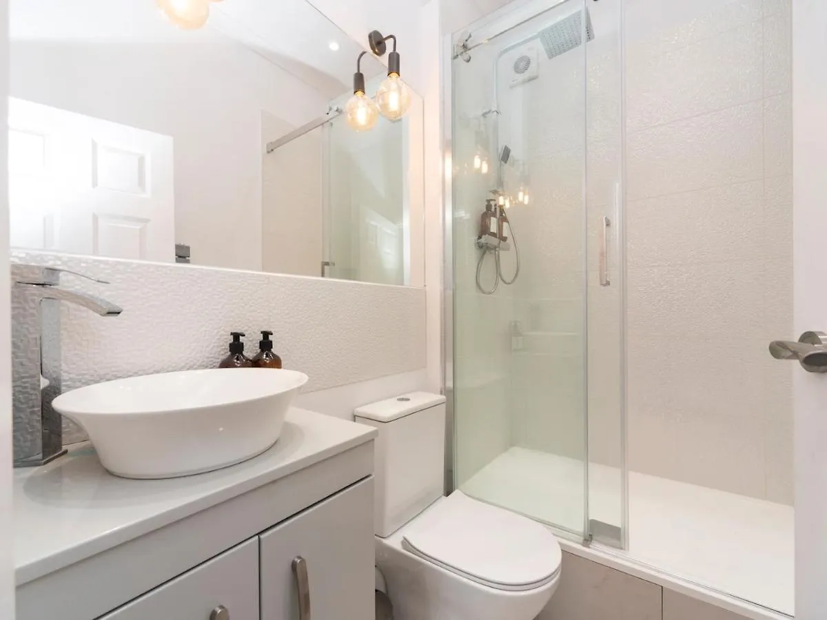 Pass The Keys Cosy And Chic Flat Near Greenwich Park London